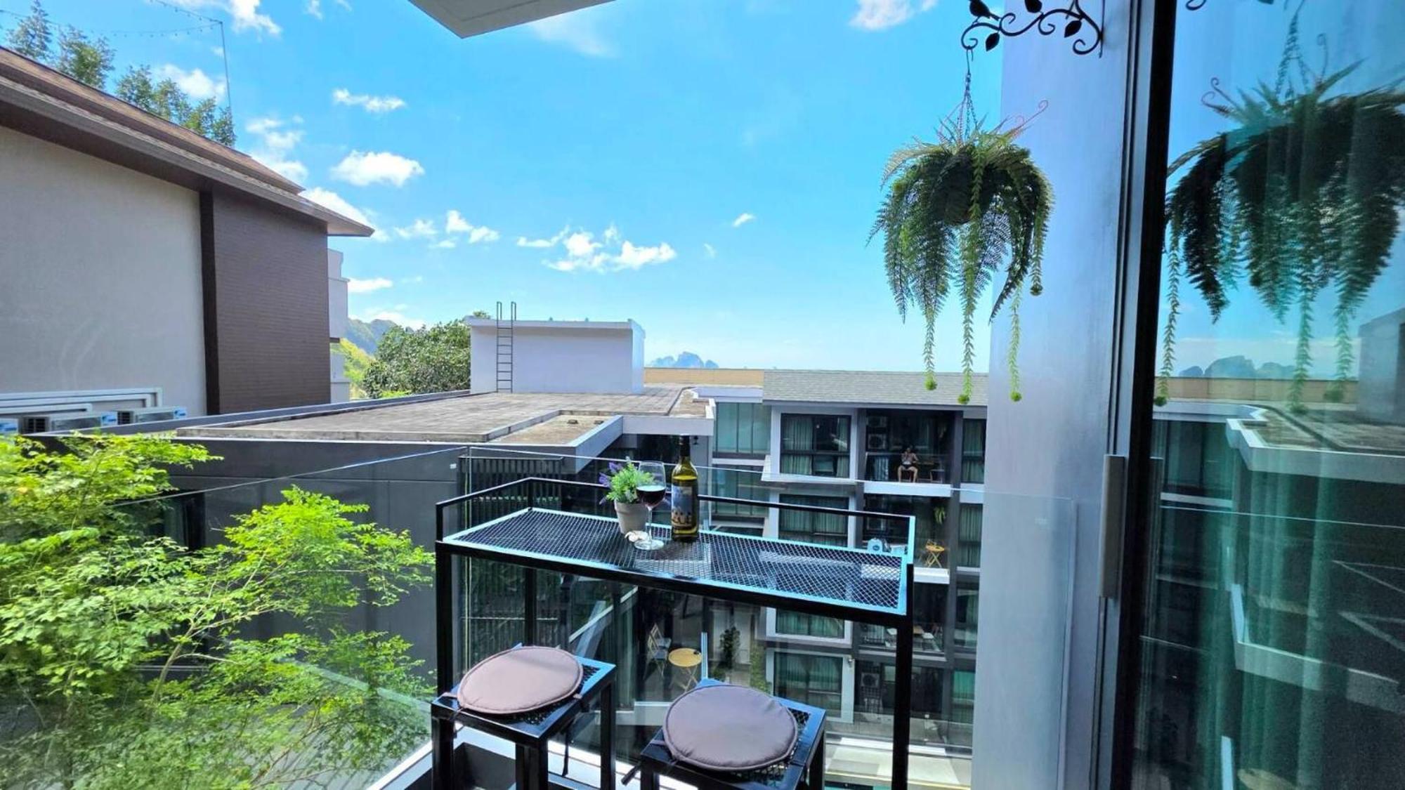 Room In Apartment - A301- Forest View Corner Unit 1Br-1Bath Ao Nang 외부 사진